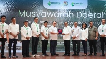 Akselerasi Pembangunan, Bupati Karo Kukuhkan Pengurus Forum Badan Usaha/CSR