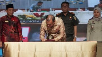 Cegah Sengketa, Bupati Karo Tandatangani MoU Percepatan Pendaftaran Tanah Wakaf