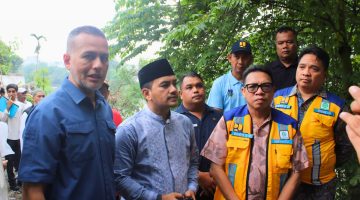 Dampingi Komisi V DPR RI Tinjau Tanggul Sungai Padang, Wali Kota Tebing Tinggi Apresiasi Perhatian Pemerintah Pusat Dan DPR RI